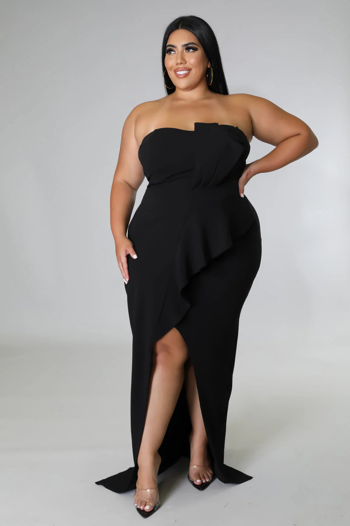 Plus Size Elegant Embrace Pleated Maxi Dress